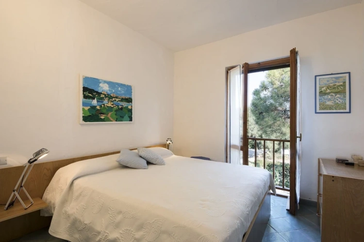 1 Bedroom Attic Apartment with balcony