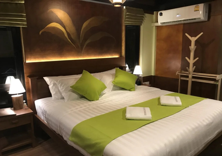 Lana Hotel