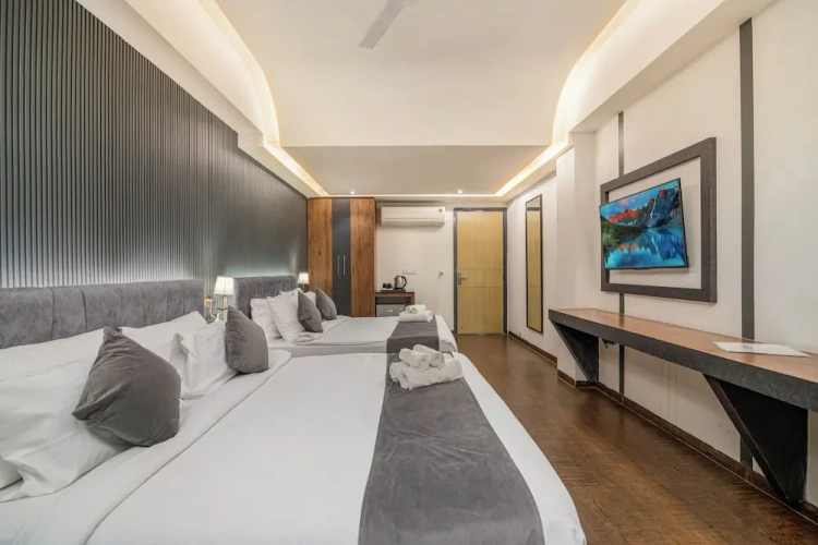 Standard Family room