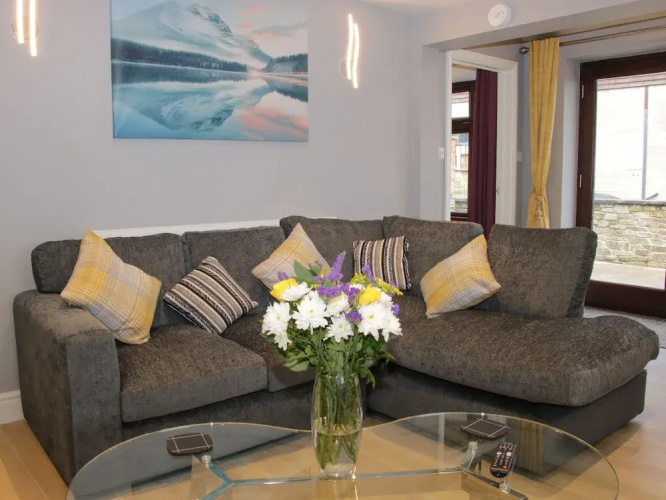 Alders View Coach House