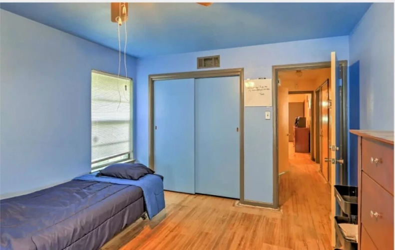PIEDMONT DRIVE Apartment 1