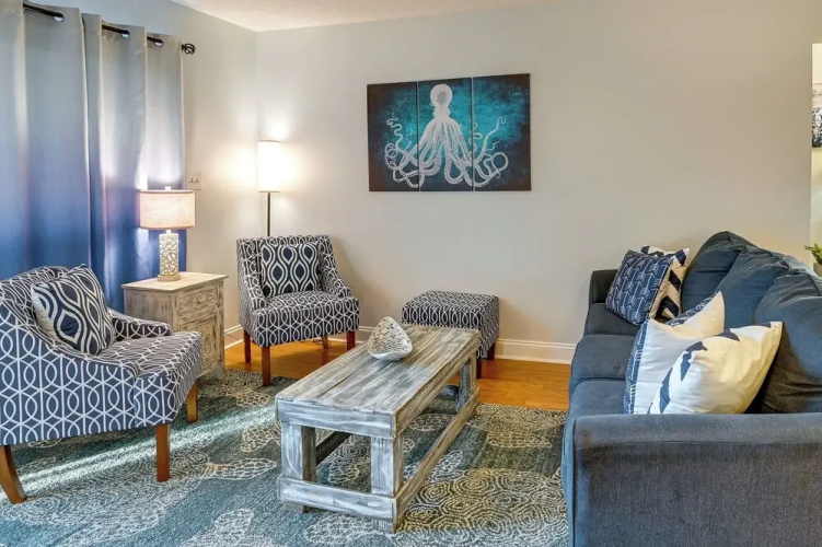 Ocean Access & Balcony: Surfside Beach Condo