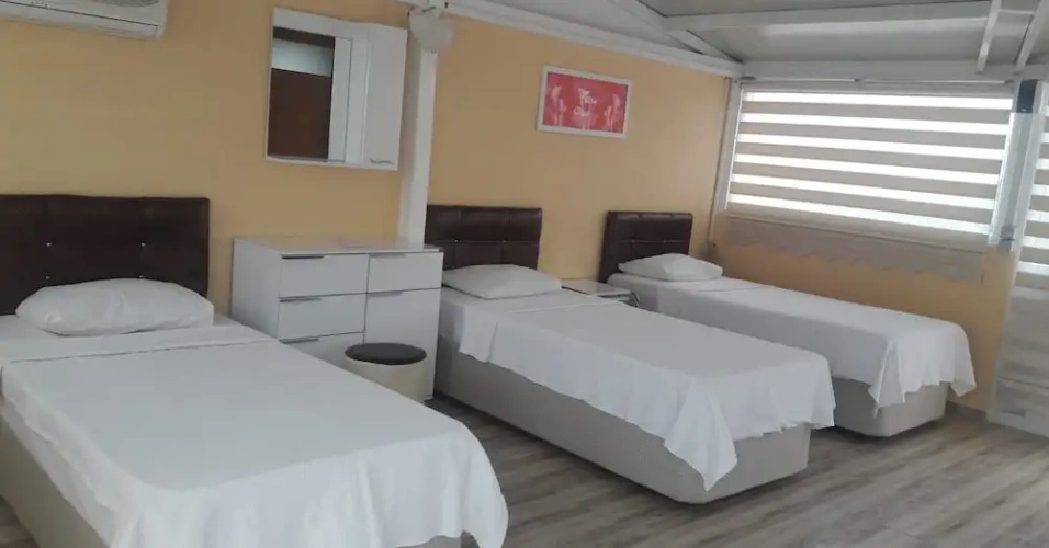Deluxe Triple room with balcony
