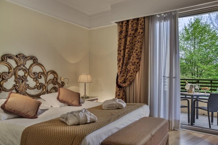 Deluxe Double room with balcony