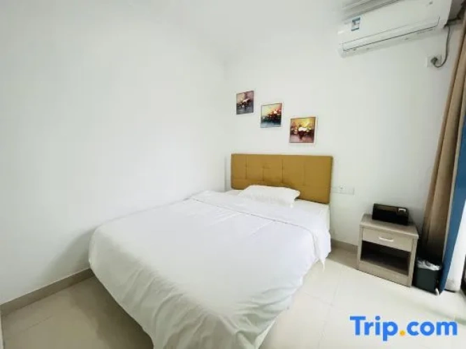 3 Bedrooms Apartment