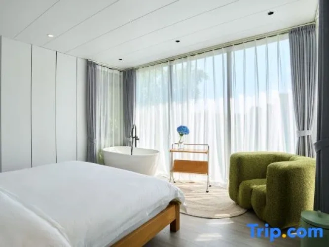 2 Bedrooms Suite with panoramic view