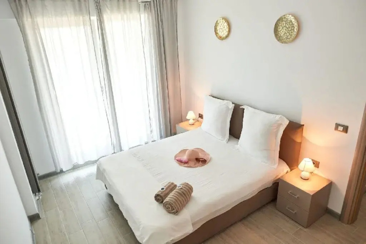 Apartamente Alezzi cm