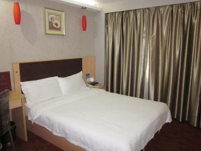 Tiantian Hotel