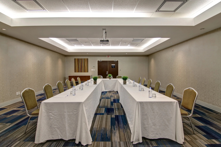 Holiday Inn Express & Suites Toronto - Markham photo 19