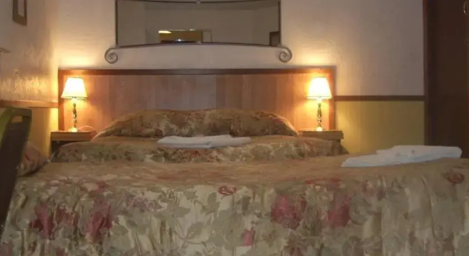 St Hilary Hotel