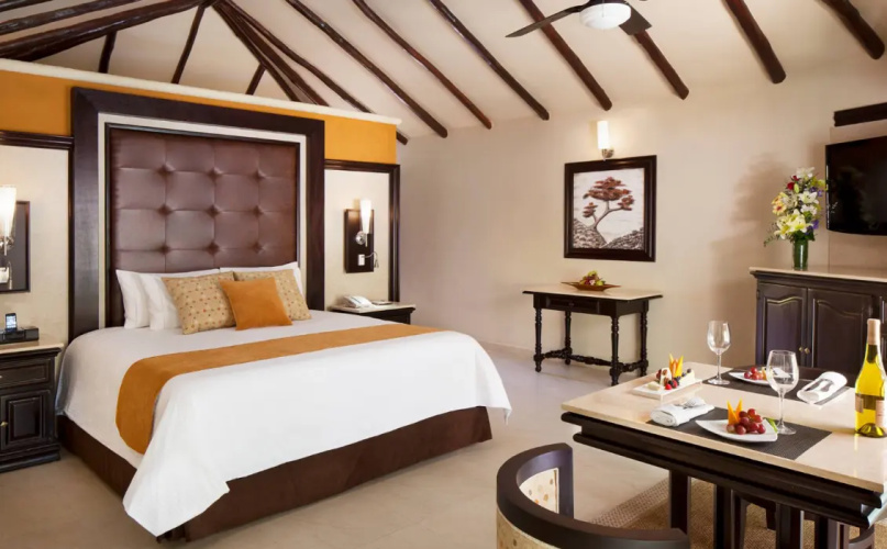 El Dorado Casitas Royale