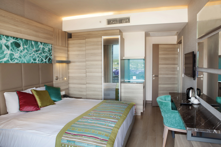Long Beach Harmony Hotel & Spa