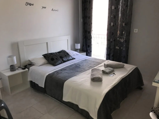 Agnoudas Guest House
