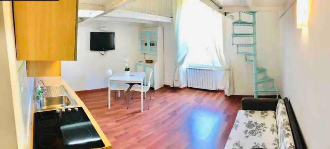 Ciclamino Apartment in Rome