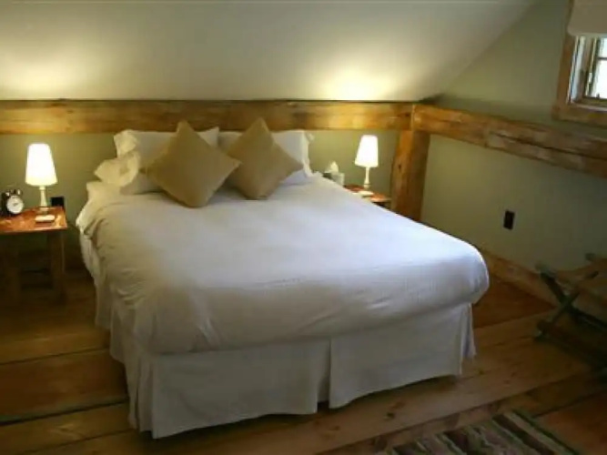 Amee Farm Lodge