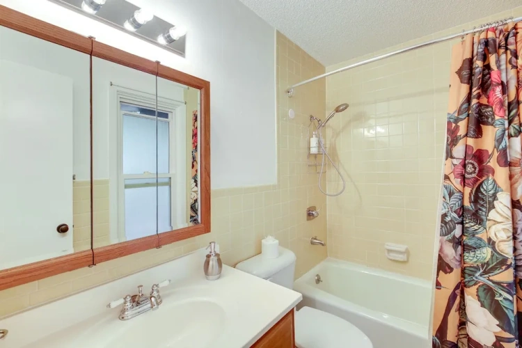 2 Bedrooms Cottage