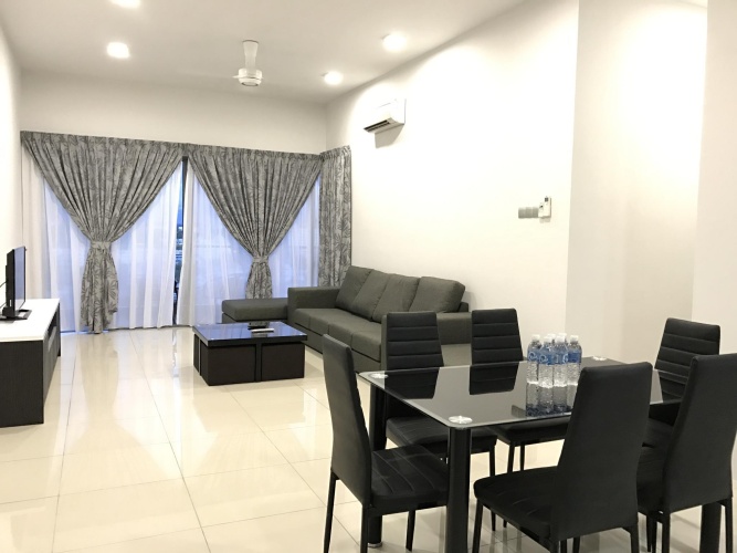3 Bedrooms Premier Sextuple Suite