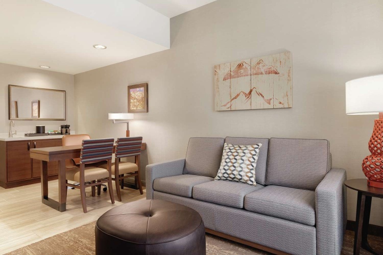 Embassy Suites by Hilton South Jordan Salt Lake City photo 15
