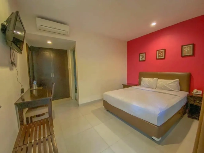 Standard (No window) Double room