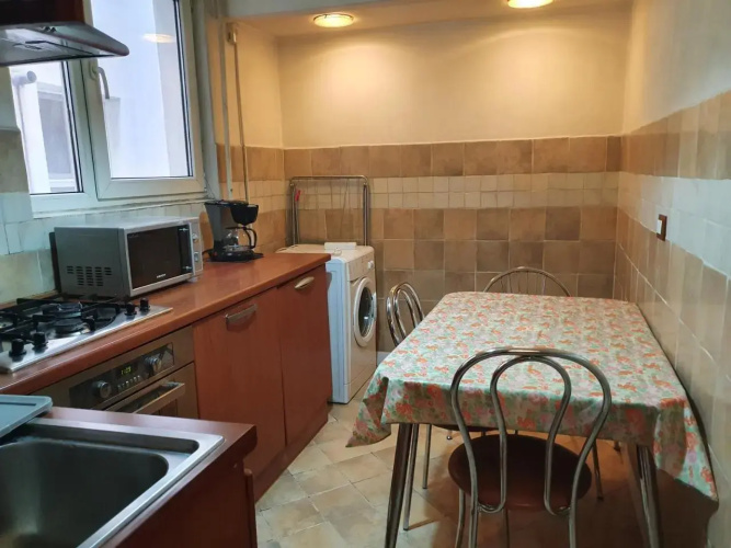 2 rooms unirii