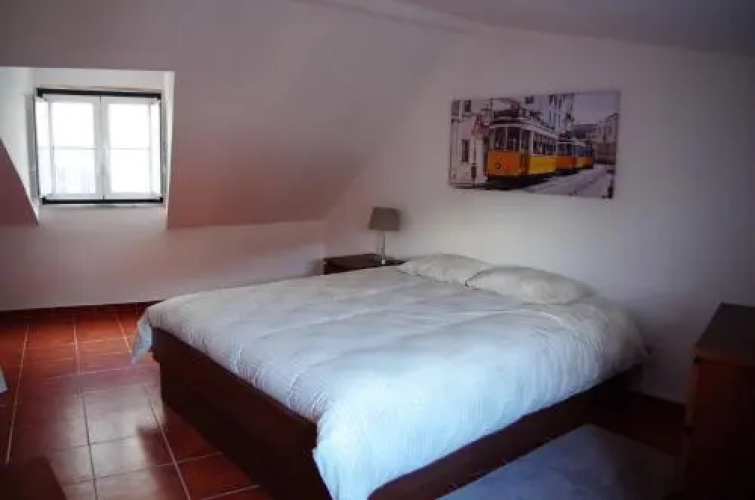 Lisbon Sloped Ceiling Apartment