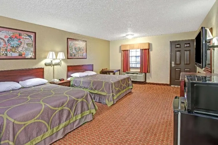 Standard Quadruple room