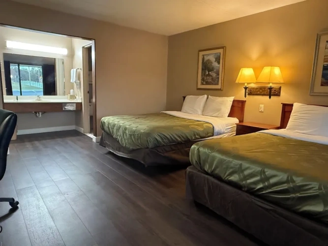 Standard Quadruple room
