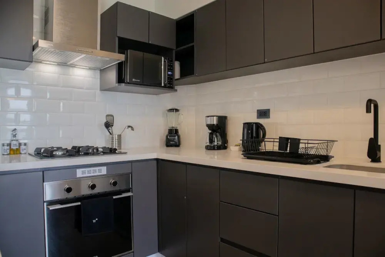w Stylish 1BR in San Isidro