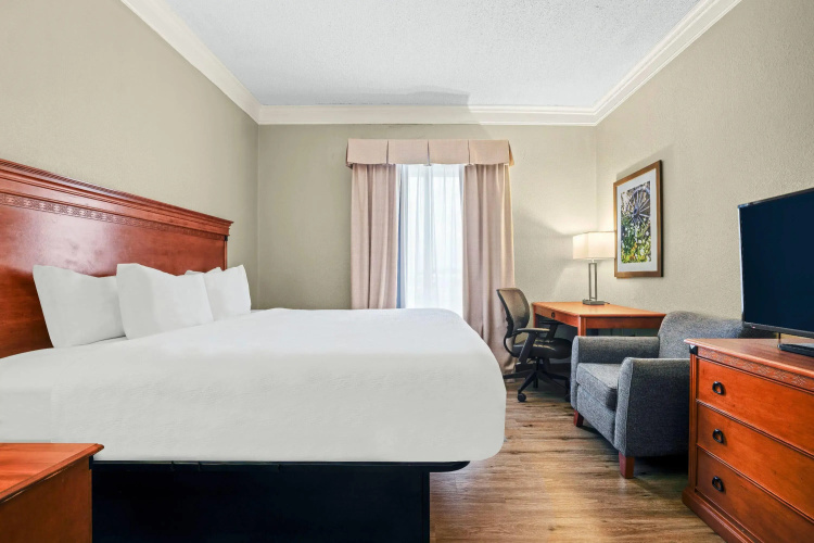 Baymont by Wyndham Madisonville