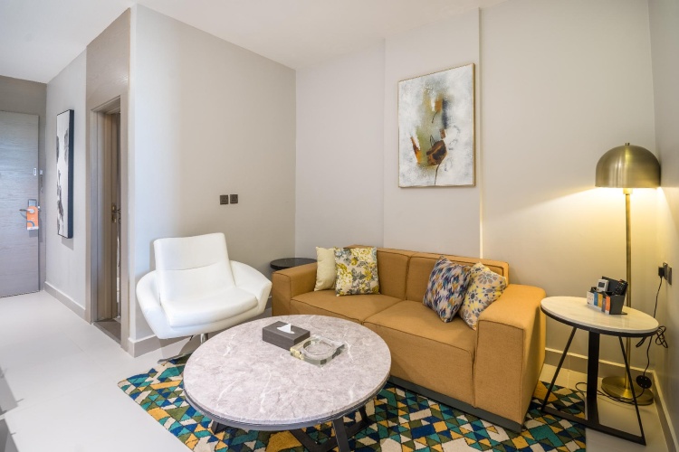 Deluxe Suite