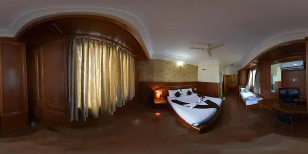 Pioneer Hotel