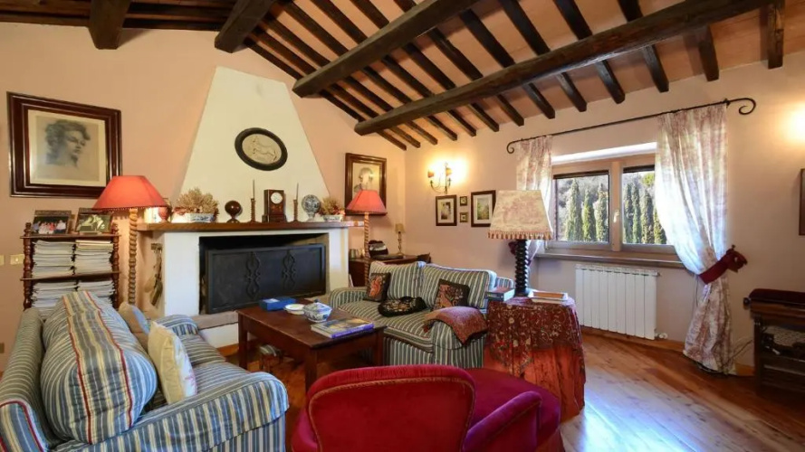 Pg-l188-lmne0at - Hostal de Todi 12