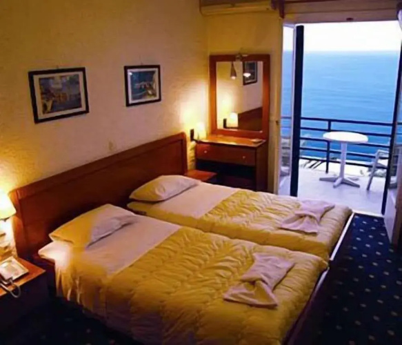Kanelli Beach Hotel