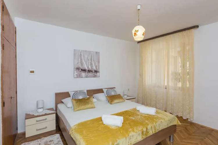 Sunset Bay Room