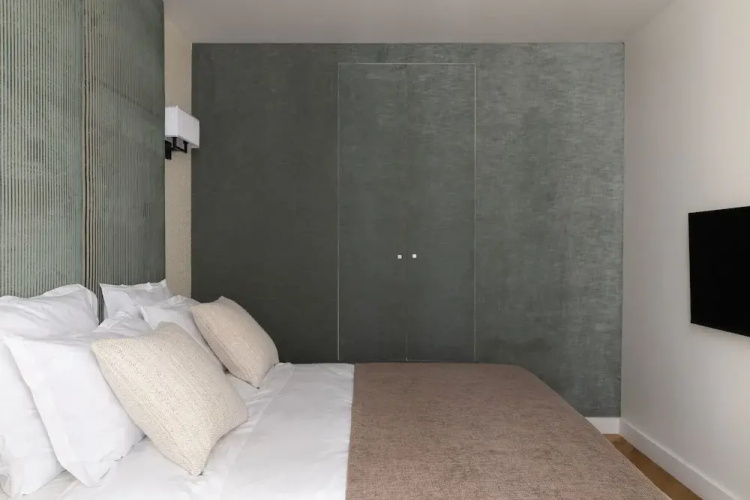 Montaigne Luxury 2 Bedroom