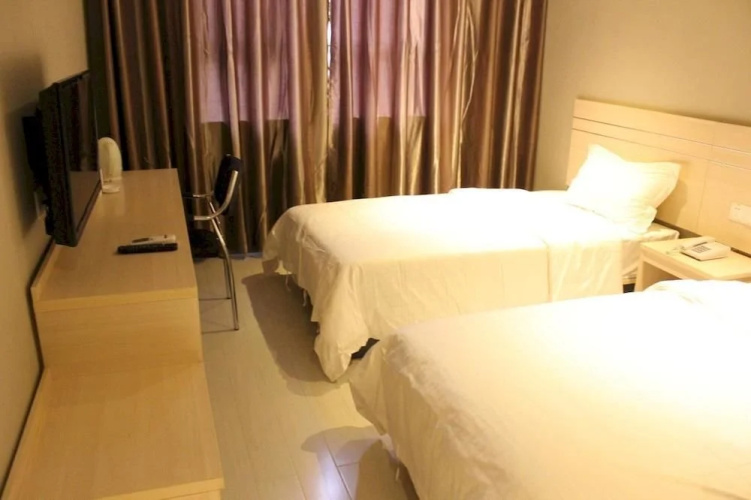 Fangyuan Hotel