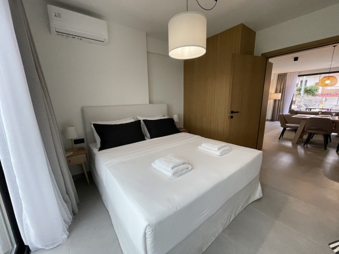 Grand Villa