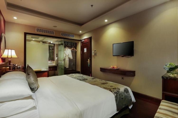 Deluxe no window Double room