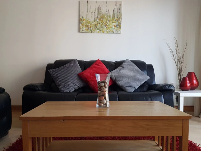 2 Bed 2 Bath City View Apartment