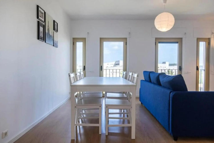 Embassy Apartment by Innkeeper
