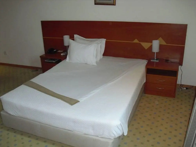 Golden Park Hotel