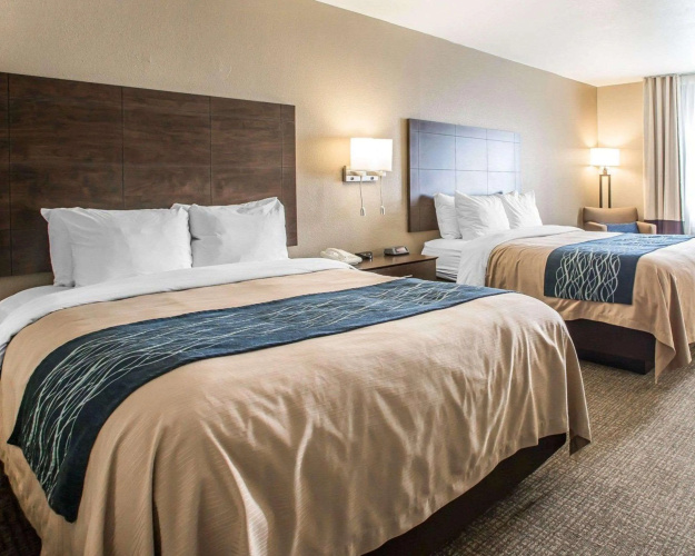 Comfort Inn & Suites Waterloo - Cedar Falls