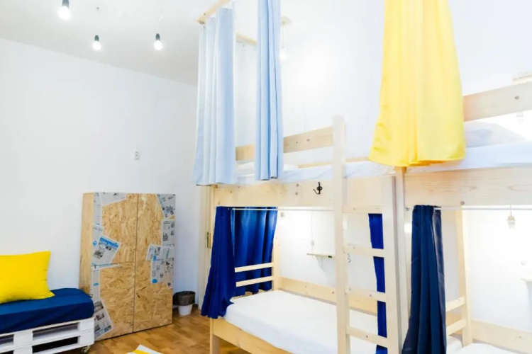 Cloud 9 House