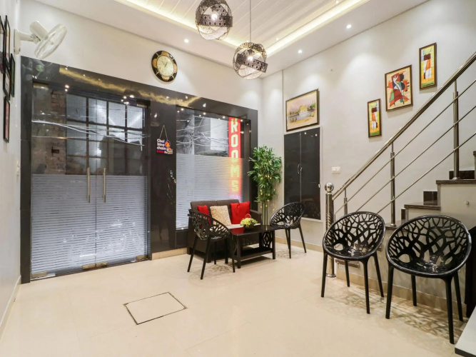 OYO 85906 Hotel Noor Residency
