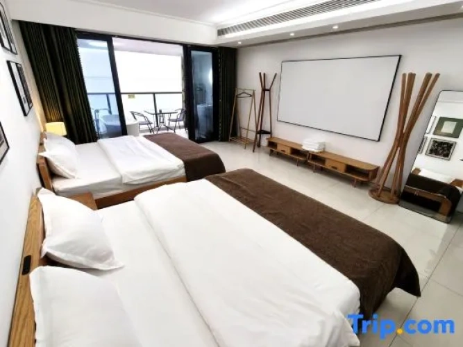 Standard Twin room with sea view