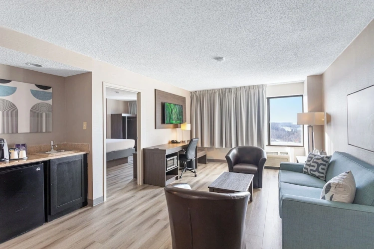 Luxury Double Suite