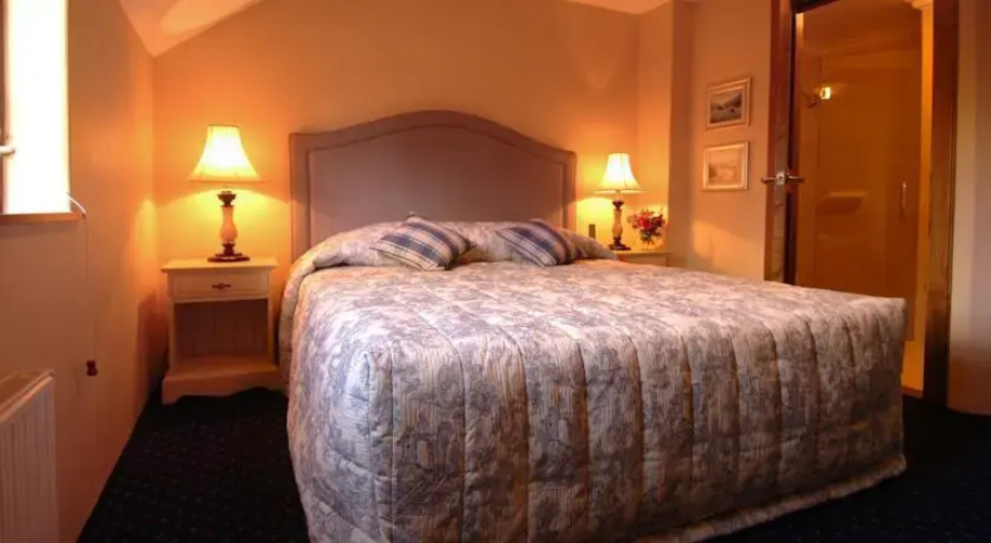 Grand Arden Mercure Monaco Resort