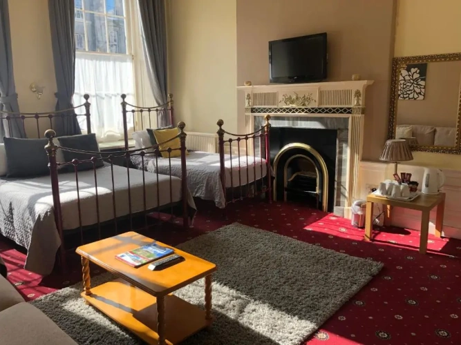 Standard Quadruple room