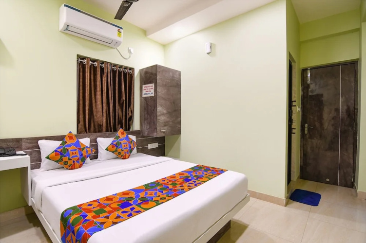 Fabhotel The Sunshine Residency