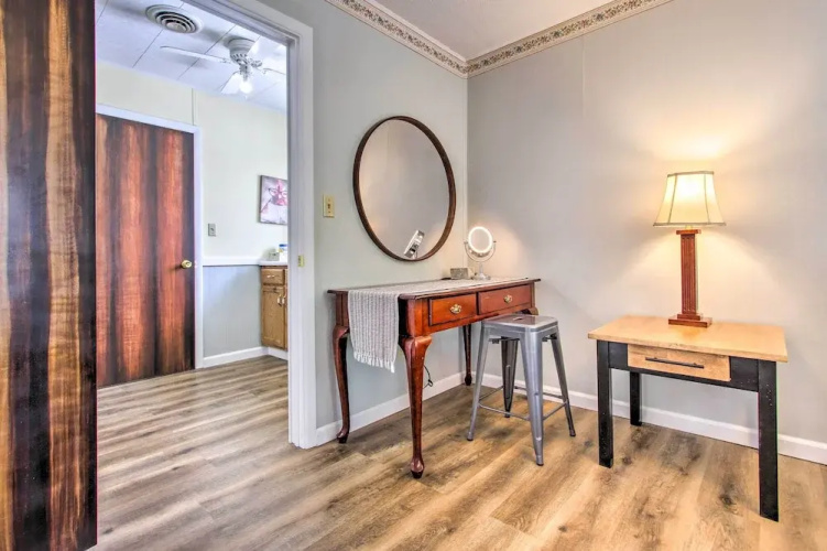 Charming Choteau Apartment: Central Location!